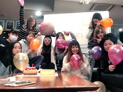 学生寮でパーティー