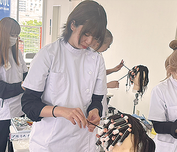 杉田さんパーマ巻き